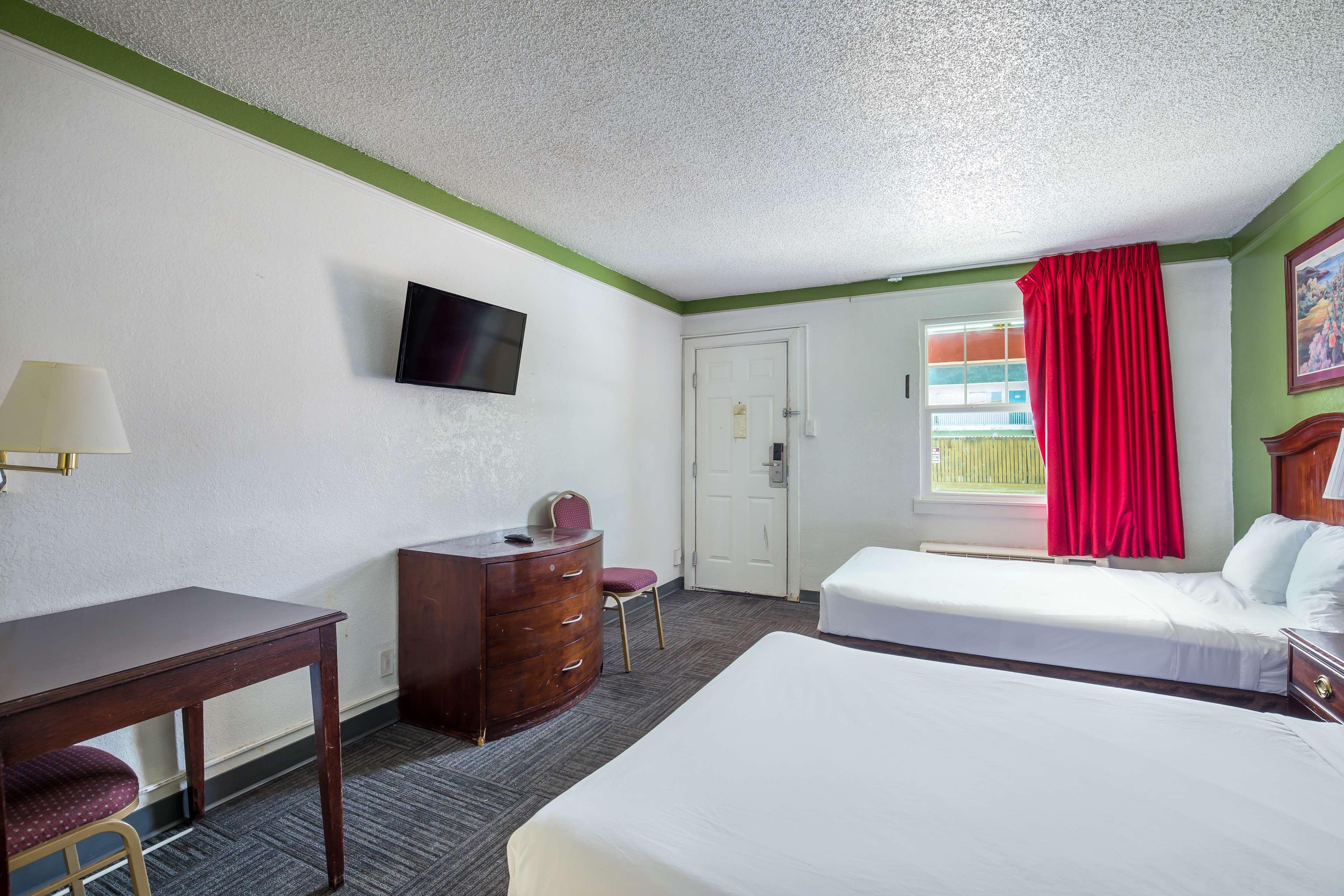 Americas Best Value Inn Denver Bagian luar foto