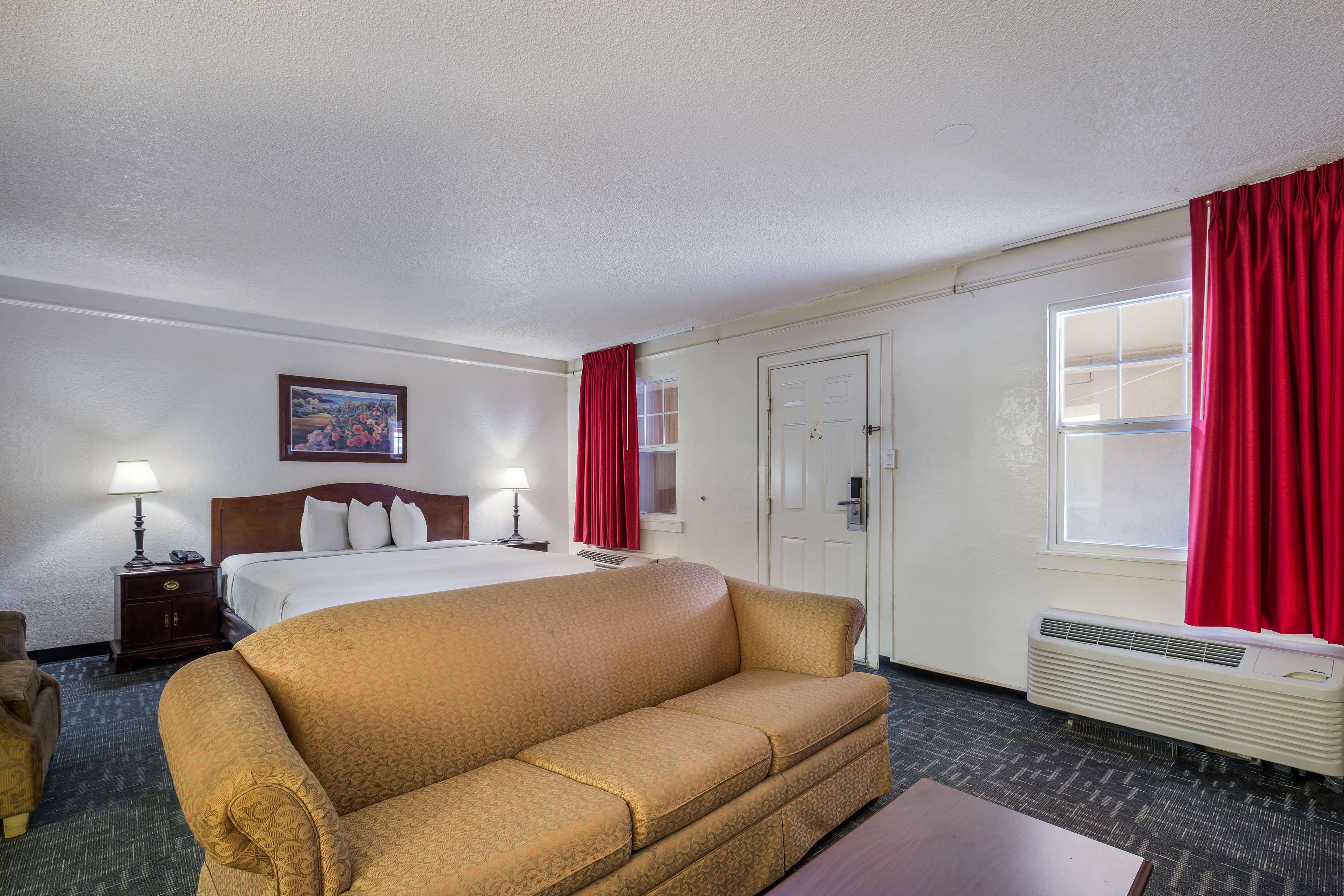 Americas Best Value Inn Denver Bagian luar foto