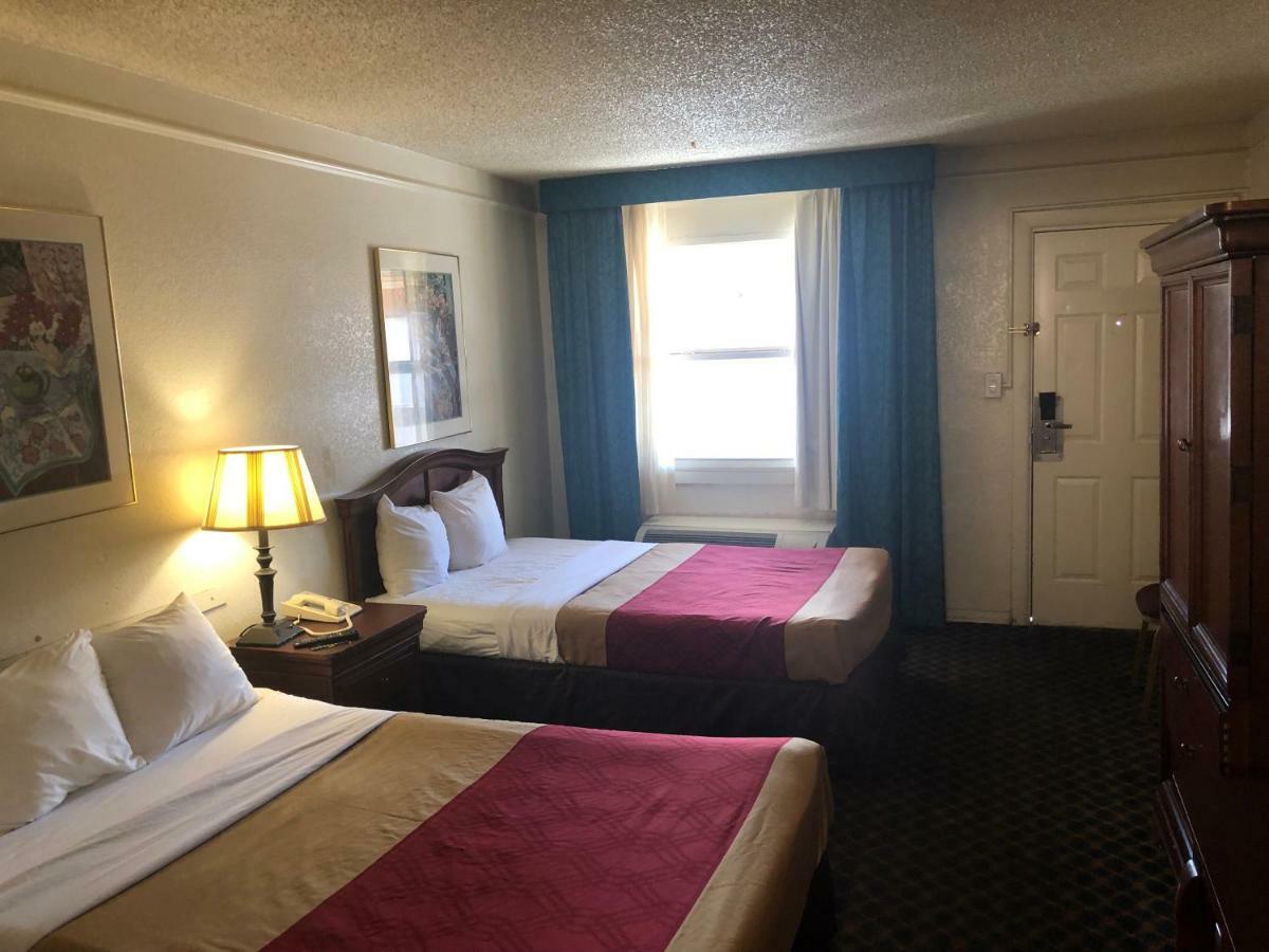 Americas Best Value Inn Denver Bagian luar foto